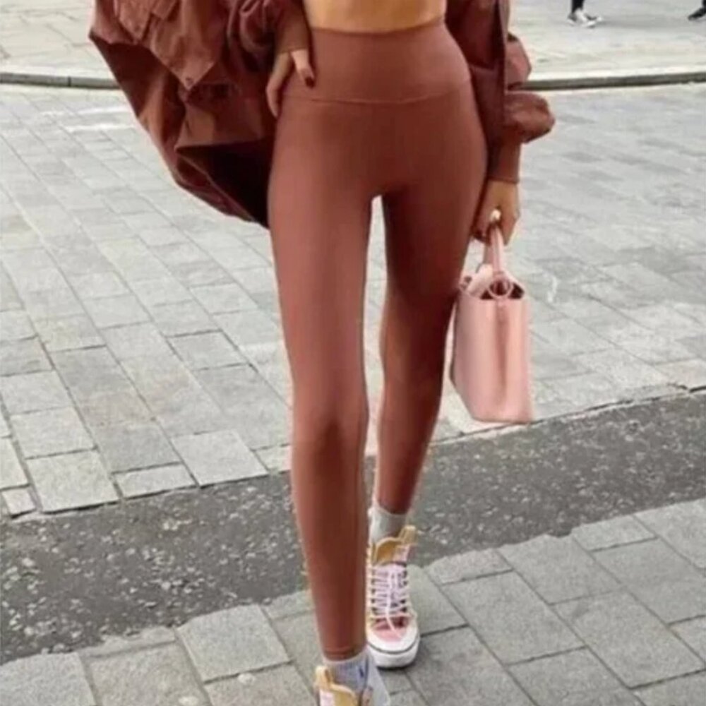 ALO Yoga Chestnut High-Waisted Leggings